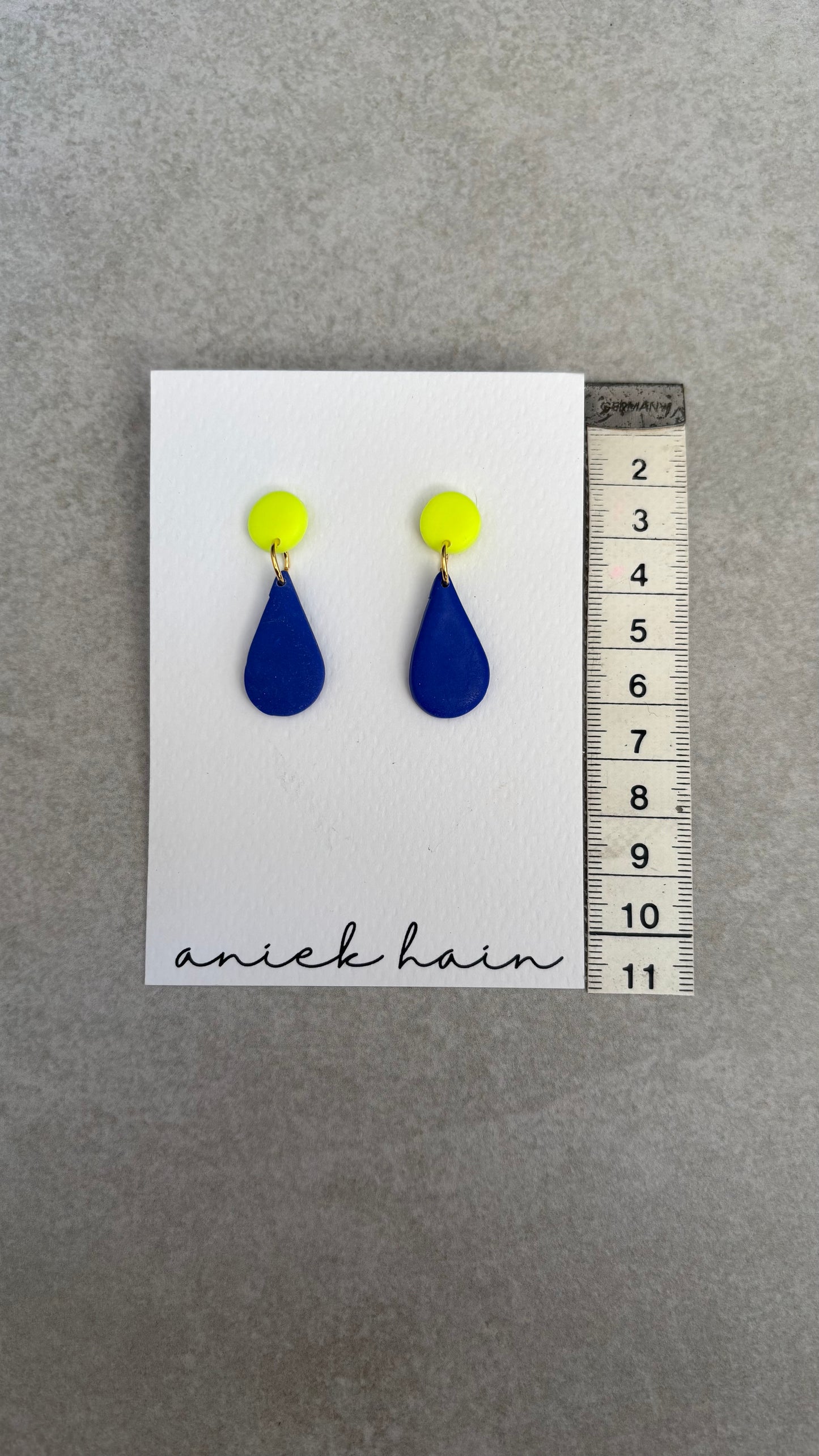 Tropfen Neon gelb-blau